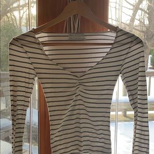 Stripped long sleeve urban top